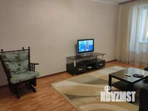 1-к квартира, посуточно, 55м2, 1/1 этаж