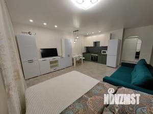 Студия квартира, посуточно, 37м2, 15/17 этаж