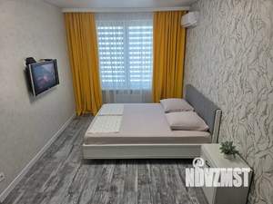 1-к квартира, посуточно, 35м2, 19/24 этаж