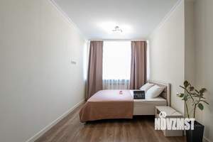 2-к квартира, посуточно, 45м2, 7/32 этаж