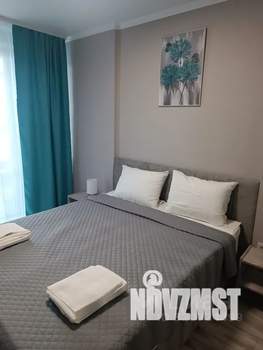 Студия квартира, посуточно, 30м2, 15/24 этаж