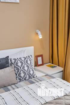 Студия квартира, посуточно, 32м2, 15/24 этаж