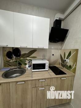 Студия квартира, посуточно, 30м2, 7/24 этаж