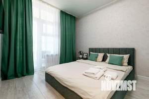 1-к квартира, посуточно, 35м2, 1/1 этаж
