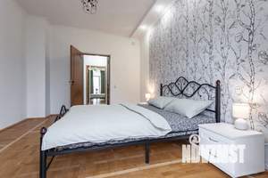 3-к квартира, посуточно, 88м2, 4/4 этаж