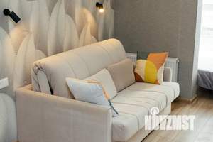 Студия квартира, посуточно, 35м2, 5/25 этаж