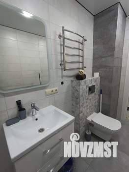 1-к квартира, посуточно, 40м2, 5/17 этаж