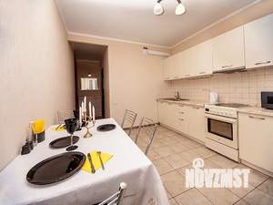 1-к квартира, посуточно, 42м2, 12/22 этаж