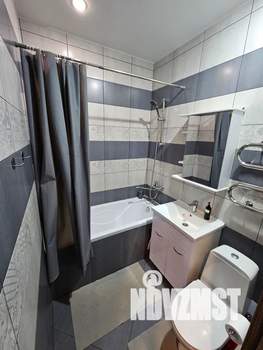 Студия квартира, посуточно, 28м2, 17/20 этаж