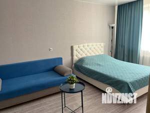 1-к квартира, посуточно, 37м2, 7/18 этаж