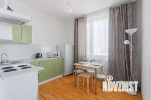 1-к квартира, посуточно, 40м2, 5/18 этаж