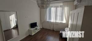 1-к квартира, посуточно, 40м2, 1/10 этаж