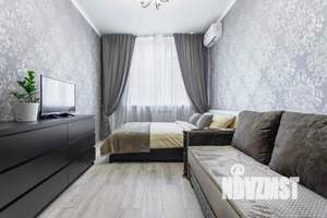 1-к квартира, посуточно, 44м2, 10/18 этаж