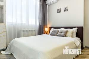 Студия квартира, посуточно, 35м2, 11/30 этаж