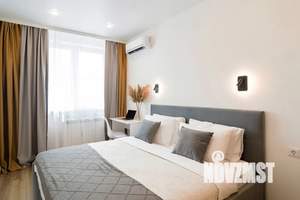 Студия квартира, посуточно, 28м2, 19/25 этаж