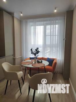 1-к квартира, посуточно, 38м2, 16/23 этаж