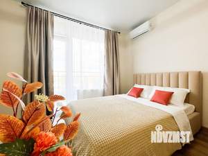 Студия квартира, посуточно, 42м2, 9/22 этаж