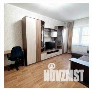 1-к квартира, на длительный срок, 37м2, 10/18 этаж