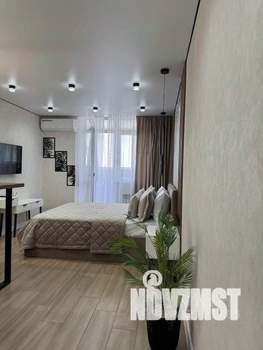 1-к квартира, посуточно, 37м2, 1/1 этаж