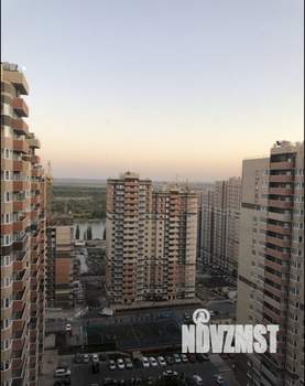 1-к квартира, посуточно, 38м2, 15/24 этаж