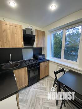 2-к квартира, посуточно, 46м2, 3/5 этаж