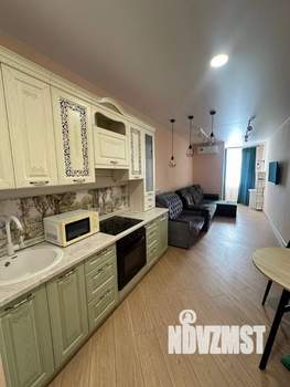 Студия квартира, посуточно, 27м2, 3/25 этаж