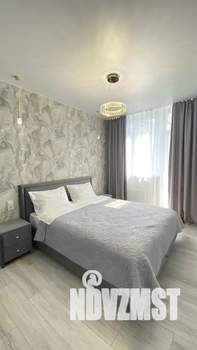 2-к квартира, посуточно, 65м2, 13/26 этаж