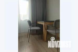 1-к квартира, посуточно, 40м2, 23/25 этаж