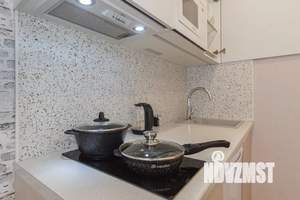 Студия квартира, посуточно, 25м2, 1/5 этаж