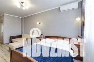 1-к квартира, посуточно, 40м2, 23/25 этаж