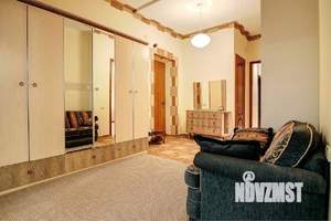 3-к квартира, на длительный срок, 105м2, 4/8 этаж