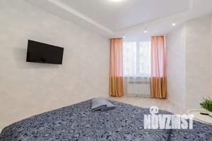 1-к квартира, посуточно, 39м2, 8/24 этаж