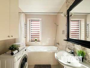 1-к квартира, посуточно, 61м2, 1/1 этаж