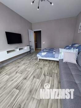 1-к квартира, посуточно, 37м2, 13/25 этаж