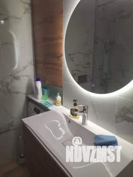 Студия квартира, посуточно, 36м2, 2/18 этаж