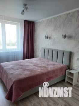 1-к квартира, посуточно, 38м2, 8/25 этаж