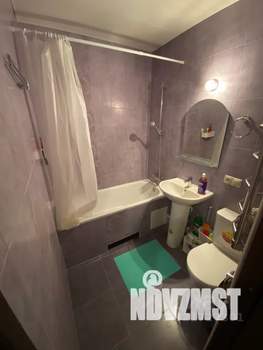Студия квартира, посуточно, 27м2, 12/20 этаж