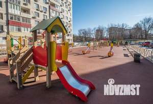 1-к квартира, посуточно, 43м2, 10/14 этаж