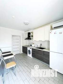 1-к квартира, посуточно, 45м2, 11/32 этаж