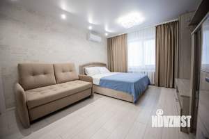 1-к квартира, посуточно, 32м2, 1/11 этаж