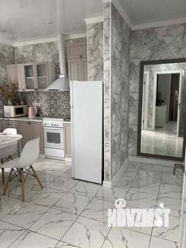 2-к квартира, посуточно, 50м2, 1/1 этаж