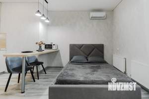 Студия квартира, посуточно, 28м2, 3/24 этаж