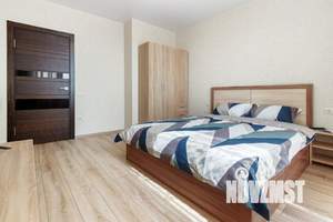 1-к квартира, посуточно, 50м2, 1/1 этаж