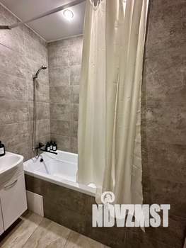 Студия квартира, посуточно, 35м2, 9/22 этаж