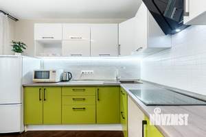 1-к квартира, посуточно, 37м2, 10/18 этаж