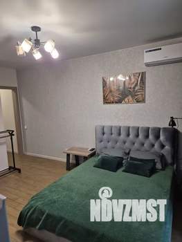 Студия квартира, посуточно, 30м2, 2/25 этаж