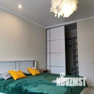 1-к квартира, посуточно, 40м2, 8/9 этаж