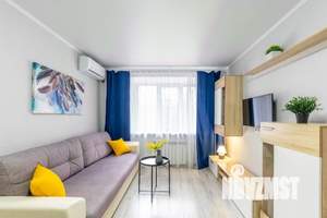 2-к квартира, посуточно, 55м2, 1/1 этаж