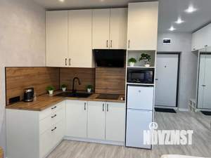 Студия квартира, посуточно, 35м2, 11/19 этаж