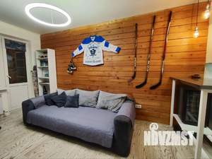 1-к квартира, посуточно, 42м2, 4/10 этаж